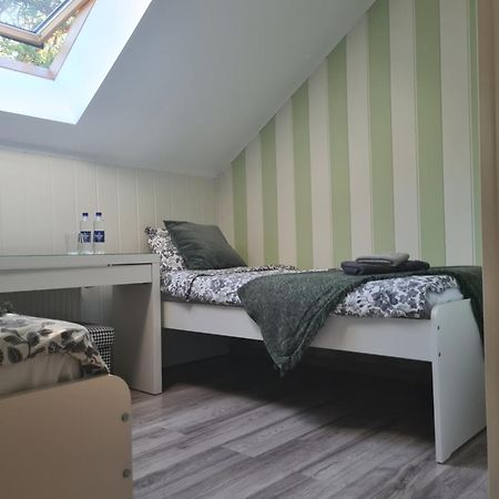 Guest House Kaktus Рига Стая снимка