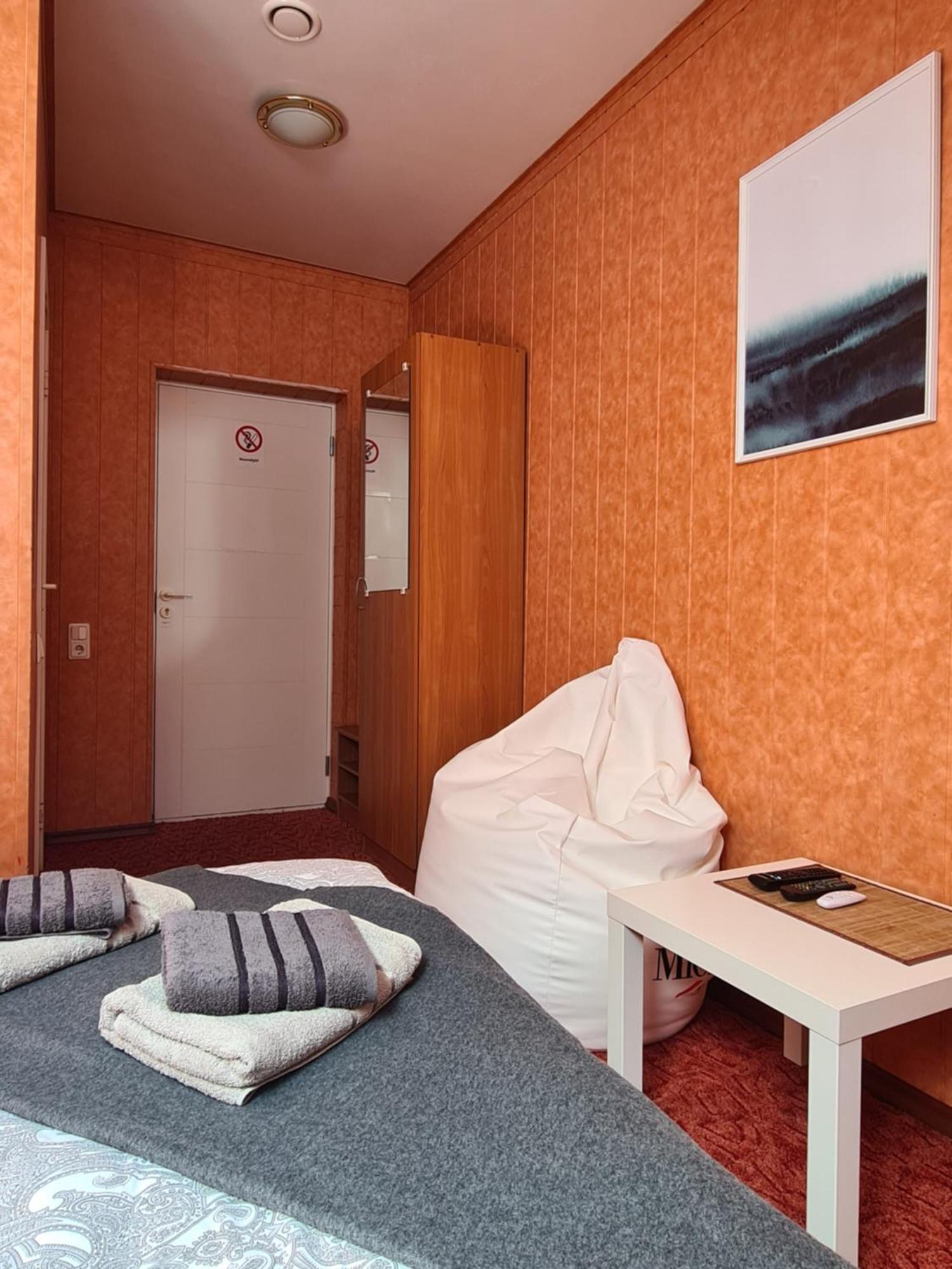 Guest House Kaktus Рига Стая снимка